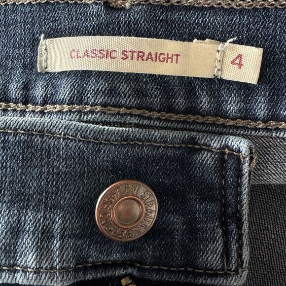 Levi’s Womens SZ 4 Classic Straight Jeans Mid-Rise Stretch Pockets Medium Wash - Picture 8 of 12